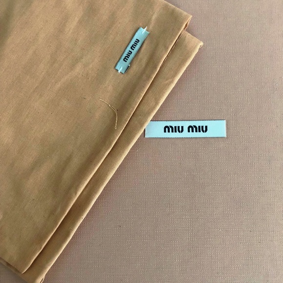 Miu Miu - Picture 6 of 6